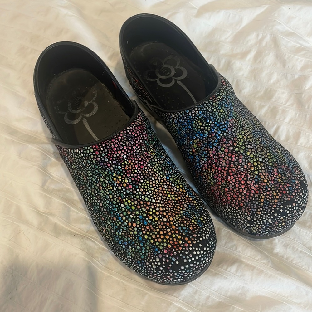 Sanita clogs